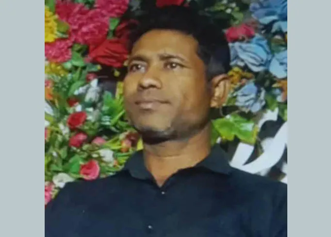 বাড়িতে ঢুকে যুবদল নেতাকে পিটিয়ে হত্যা